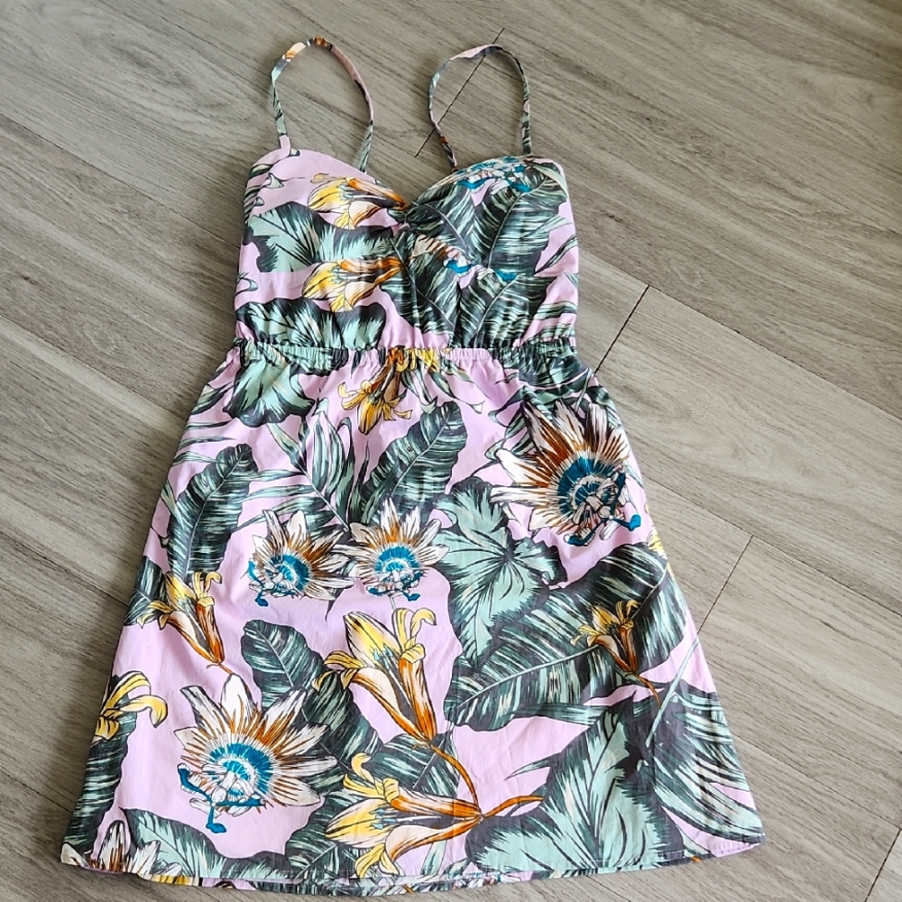 J.Crew Lilac Tropical Print Dress. Size XS. 97% cotton. Liner attached!